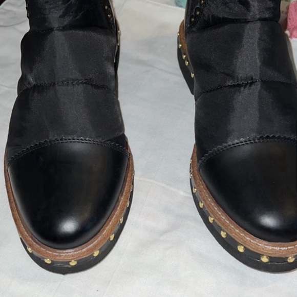 Free People Atlas Puffer Chelsea Black Booties Size 38.5 - Picture 4 of 13